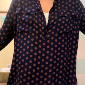 Beautiful Ann Taylor Woman’s top XL